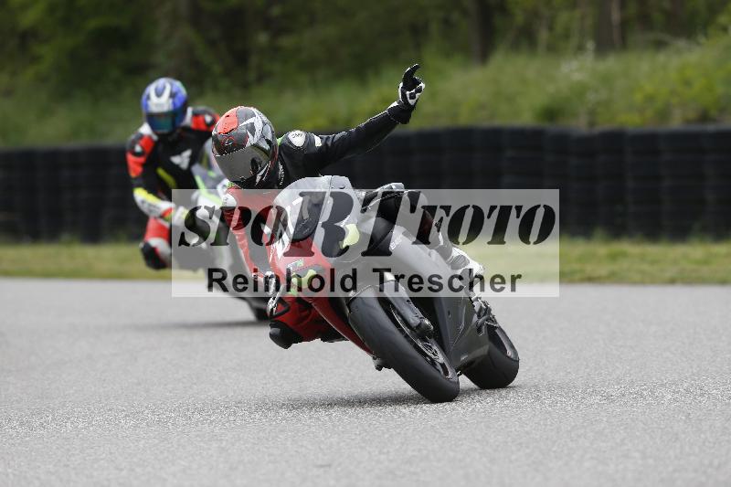 /Archiv-2025/08 20.04.2025 Speer Racing ADR/Gruppe gruen/777